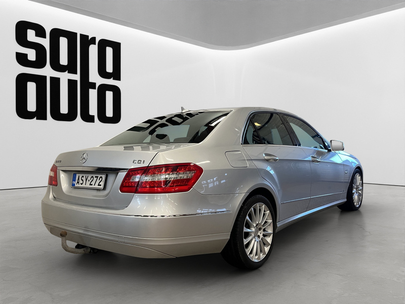 Mercedes-Benz E vaihtoauto