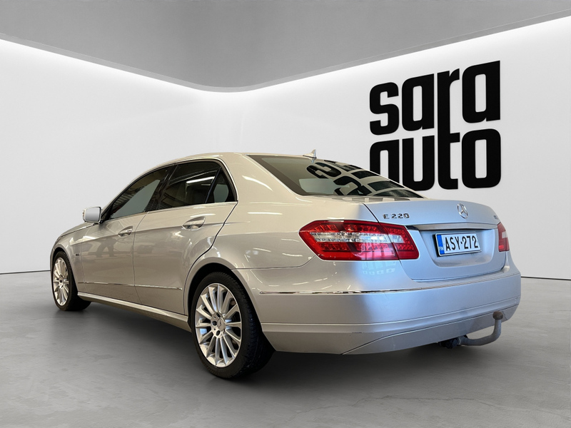 Mercedes-Benz E vaihtoauto