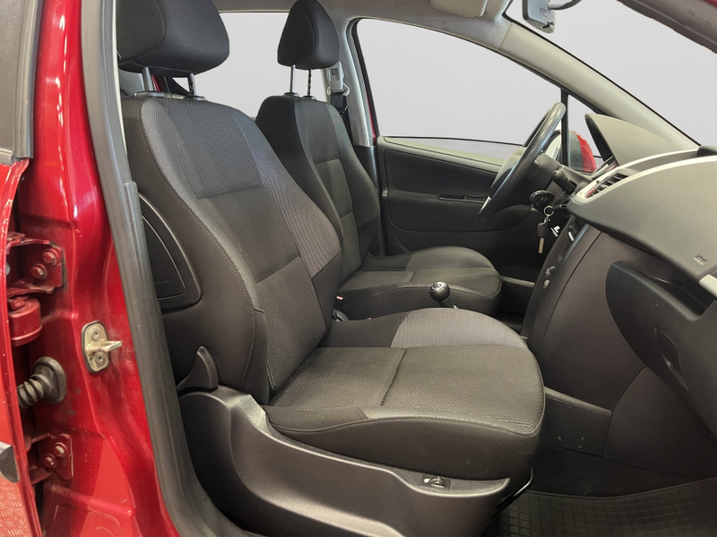 Peugeot 207 vaihtoauto