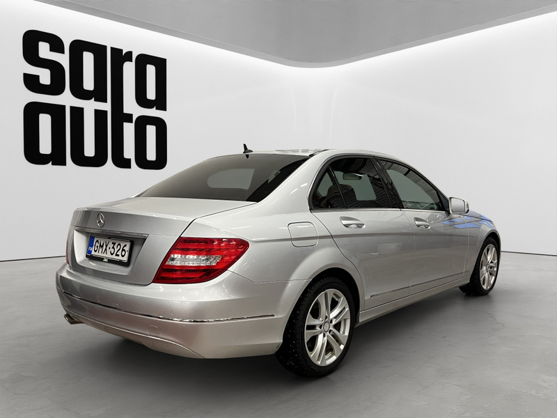 Mercedes-Benz C vaihtoauto