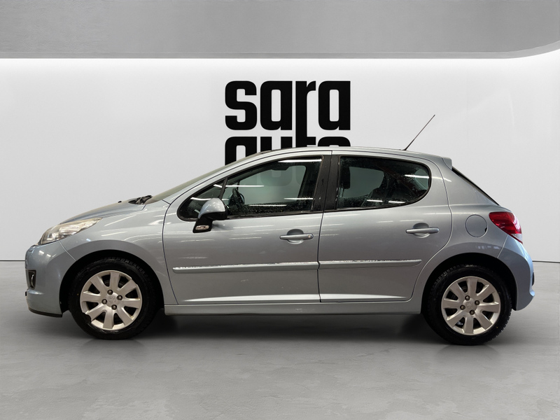 Peugeot 207 vaihtoauto