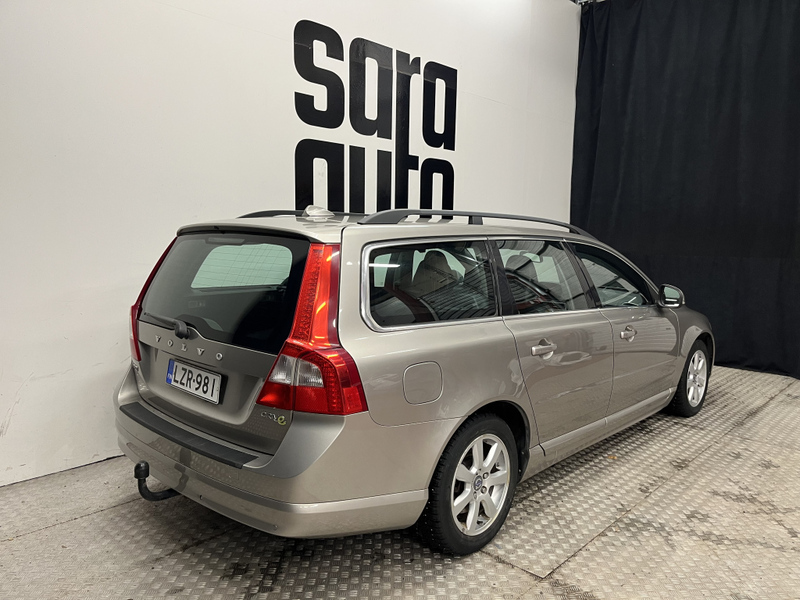 Volvo V70 vaihtoauto