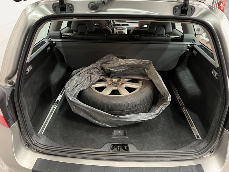 Volvo V70 vaihtoauto