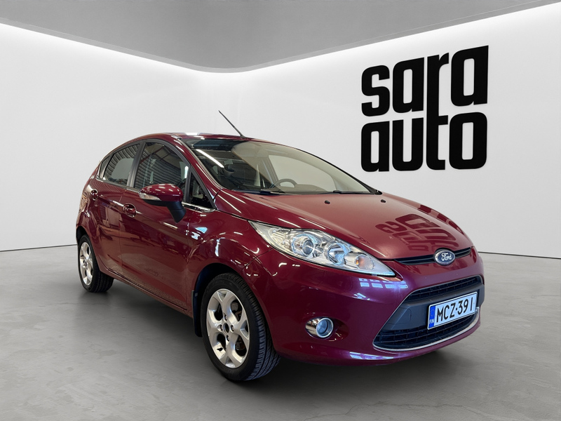 Ford Fiesta vaihtoauto