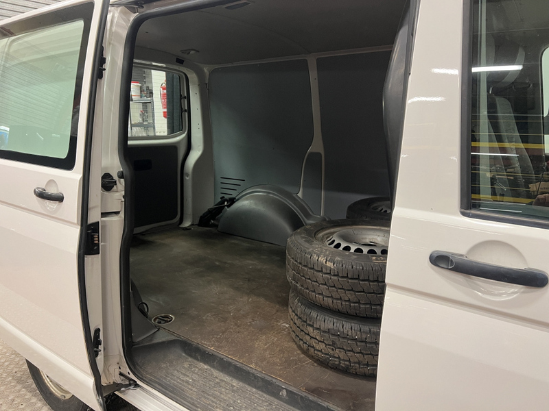 Volkswagen Transporter vaihtoauto