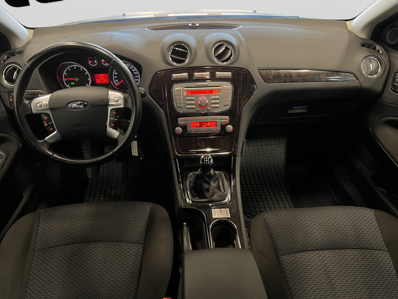 Ford Mondeo vaihtoauto