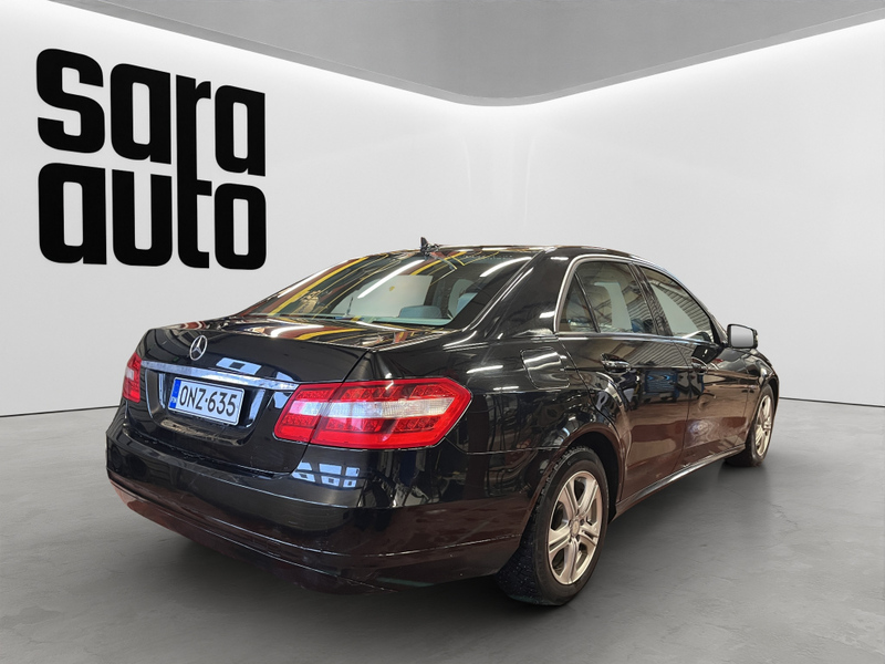 Mercedes-Benz E vaihtoauto