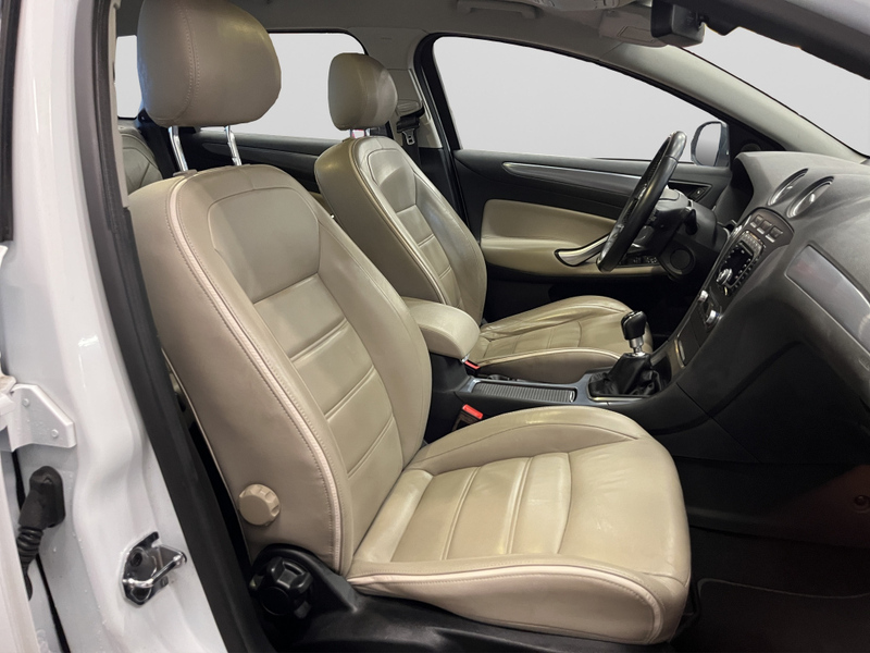 Ford Mondeo vaihtoauto