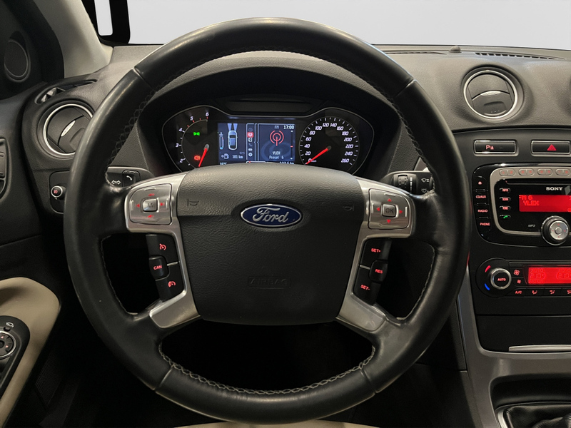 Ford Mondeo vaihtoauto