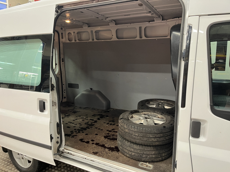 Ford Transit vaihtoauto