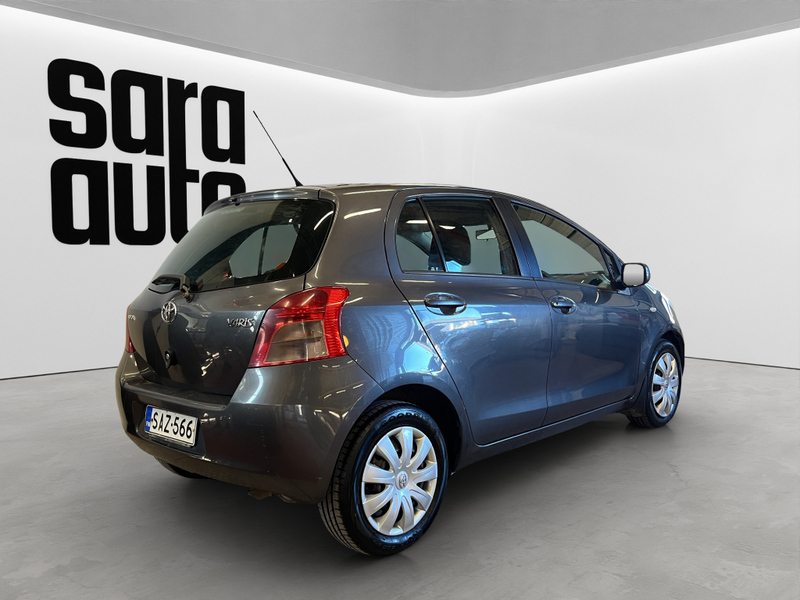 Toyota Yaris vaihtoauto