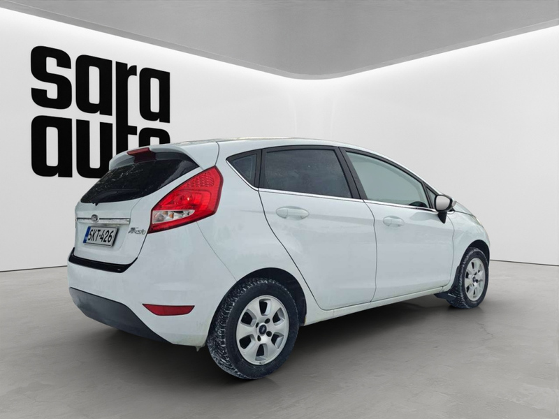 Ford Fiesta vaihtoauto