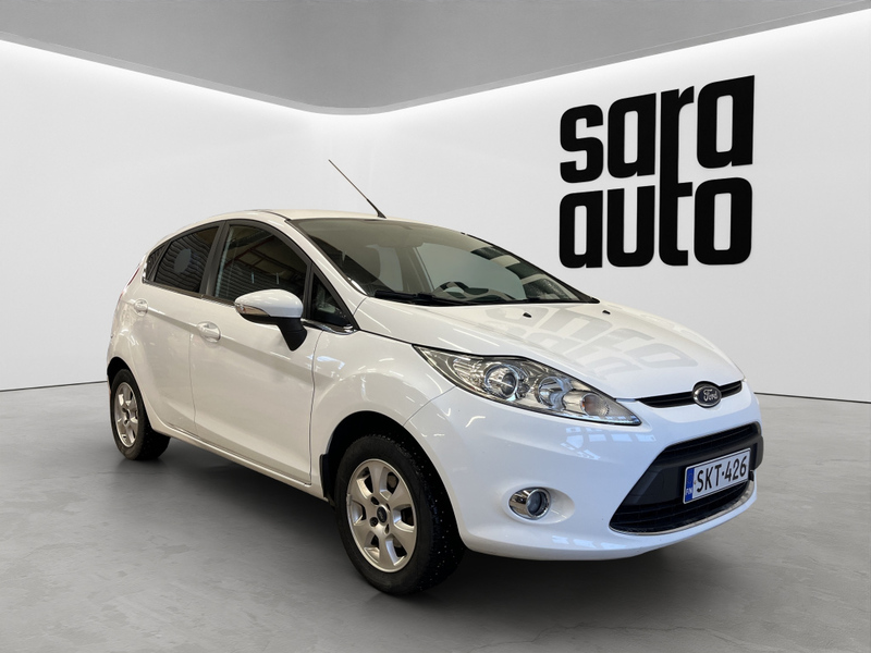 Ford Fiesta vaihtoauto