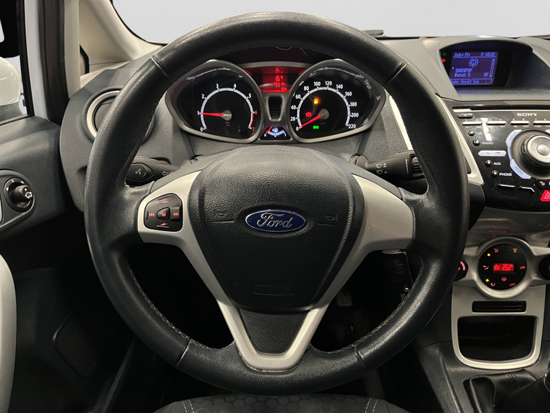 Ford Fiesta vaihtoauto