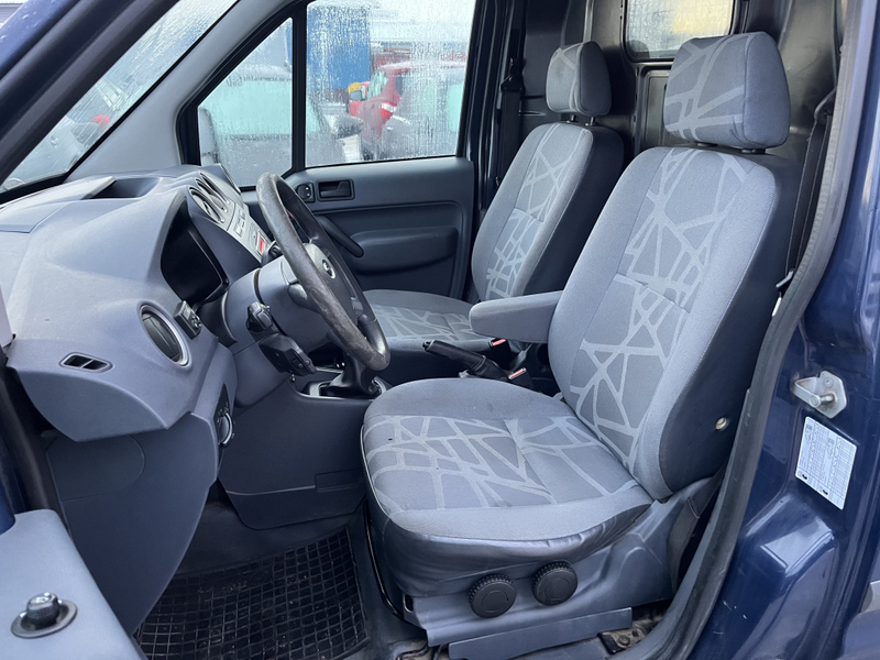 Ford Transit Connect vaihtoauto