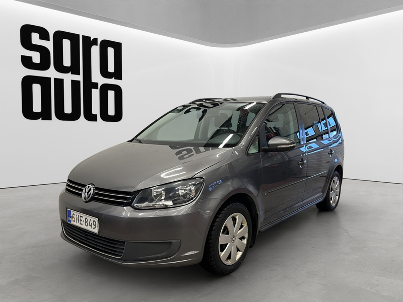 Volkswagen Touran vaihtoauto