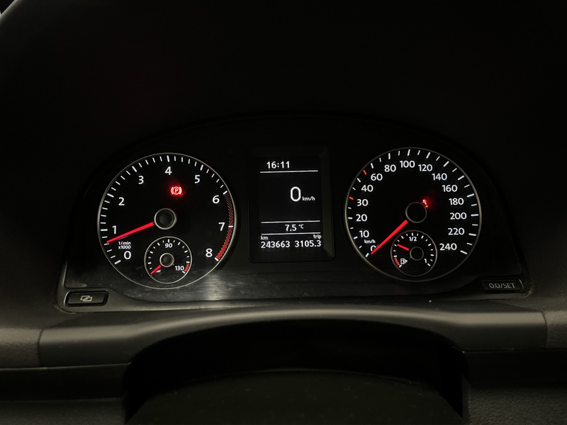 Volkswagen Touran vaihtoauto