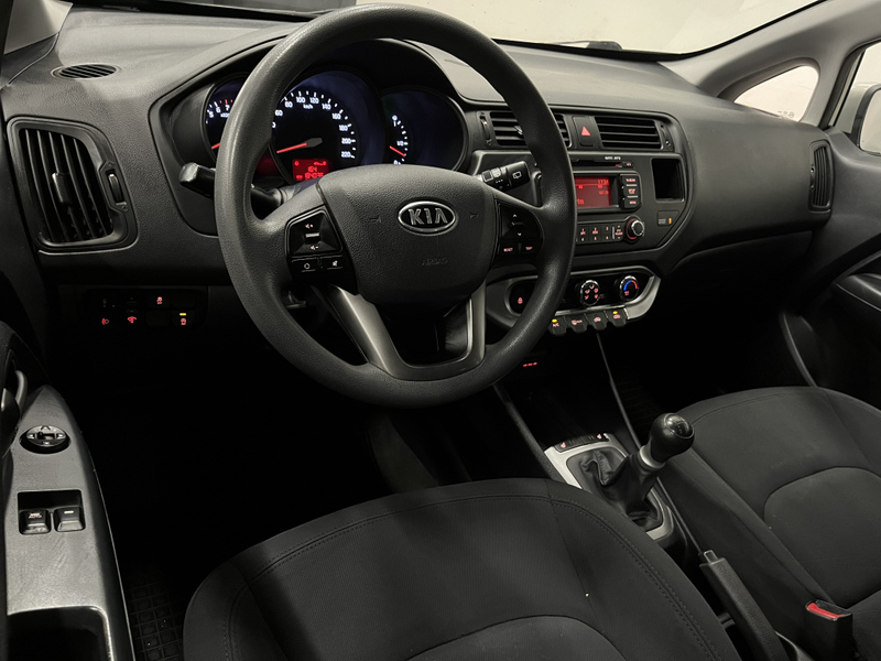 Kia Rio vaihtoauto