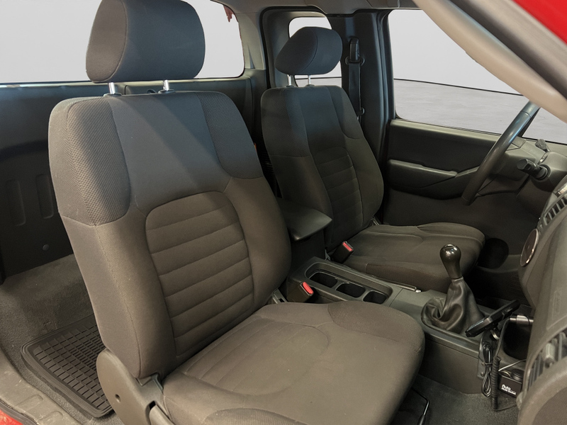 Nissan Navara vaihtoauto