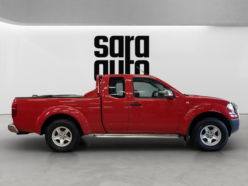 Nissan Navara vaihtoauto