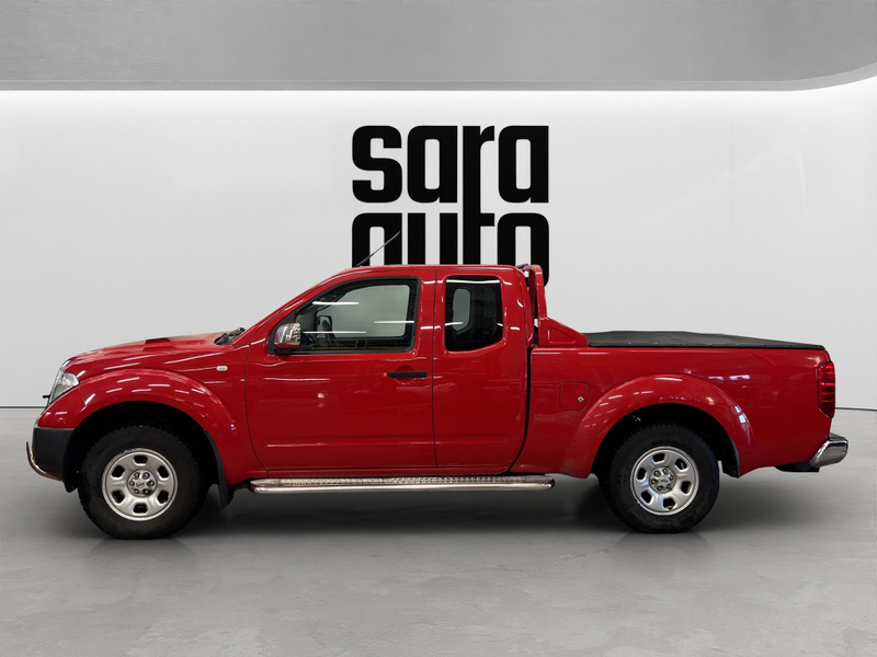 Nissan Navara vaihtoauto