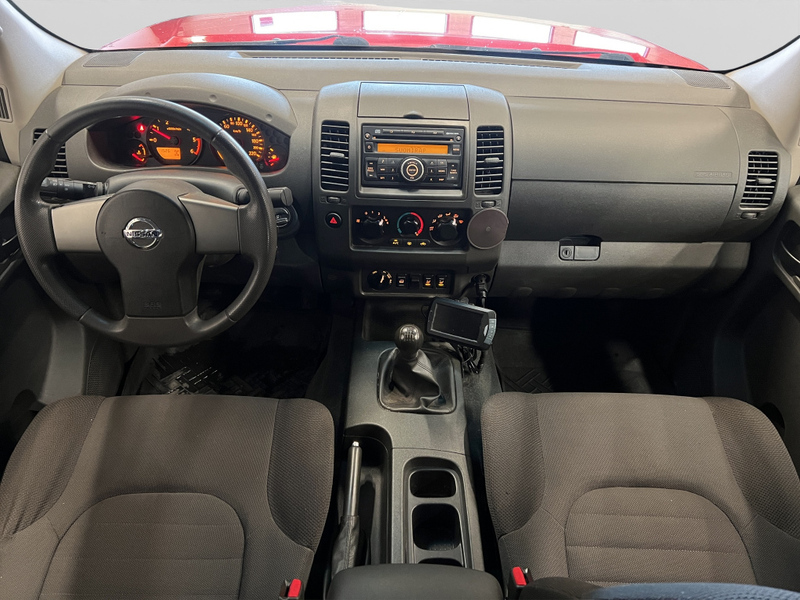 Nissan Navara vaihtoauto