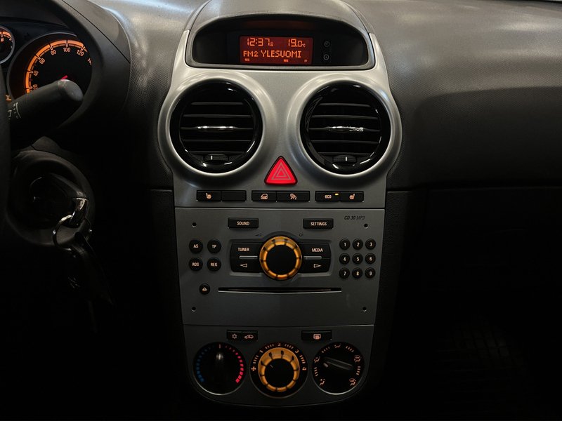 Opel Corsa vaihtoauto