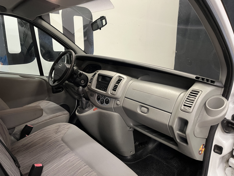 Nissan Primastar vaihtoauto