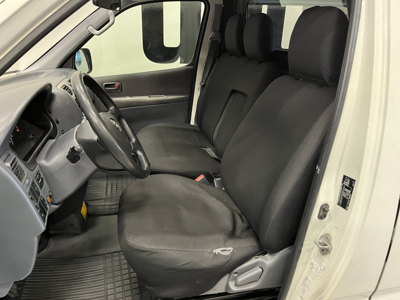 Toyota Hiace vaihtoauto