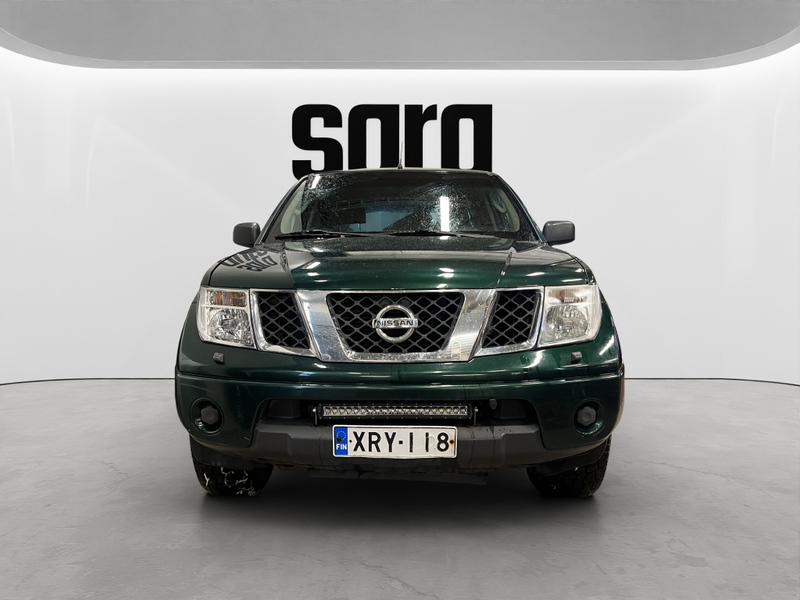 Nissan Navara vaihtoauto