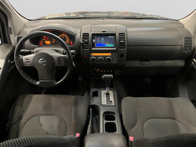 Nissan Navara vaihtoauto