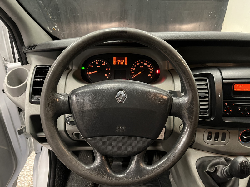 Renault Trafic vaihtoauto