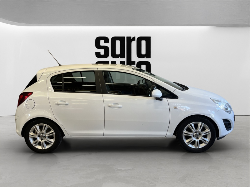 Opel Corsa vaihtoauto