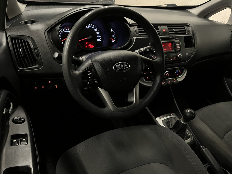 Kia Rio vaihtoauto
