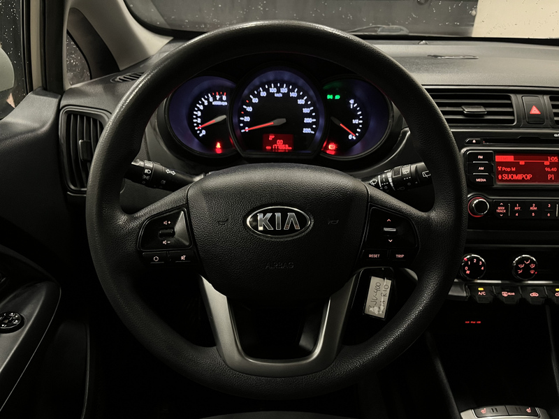 Kia Rio vaihtoauto