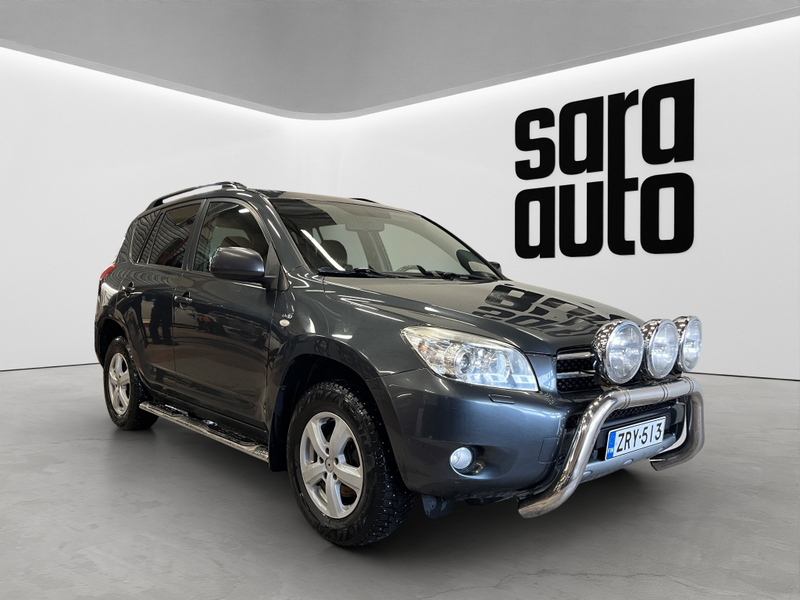 Toyota RAV4 vaihtoauto