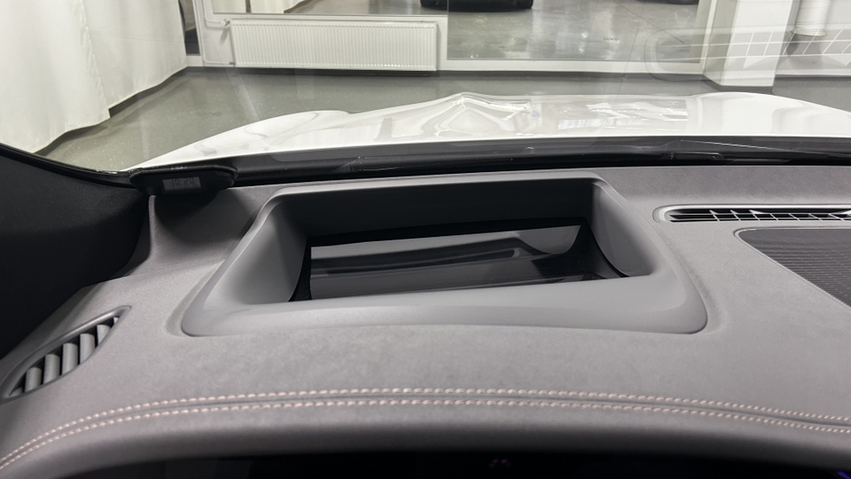 Mercedes-Benz EQS vaihtoauto