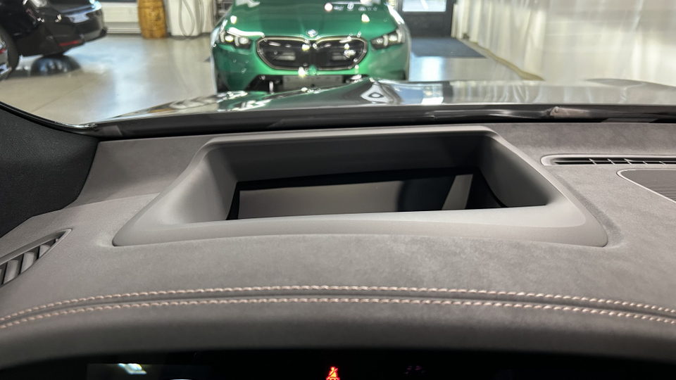 Mercedes-Benz EQS vaihtoauto