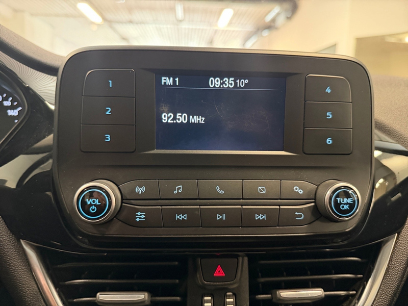 Ford Fiesta vaihtoauto