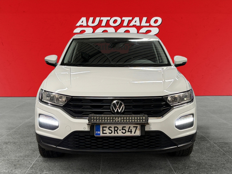 Volkswagen T-Roc vaihtoauto