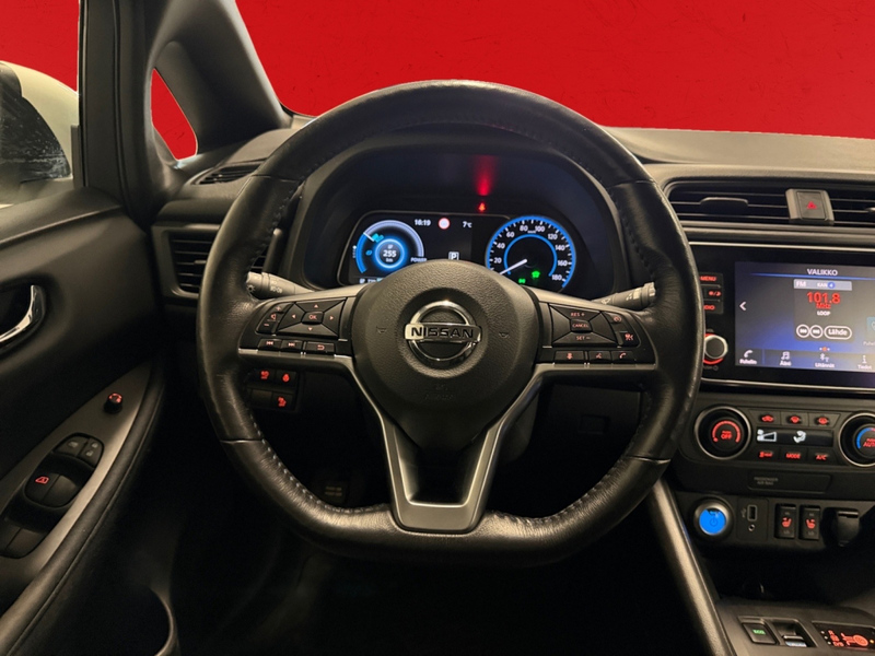 Nissan Leaf vaihtoauto