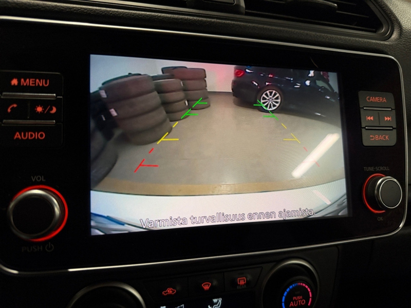 Nissan Leaf vaihtoauto