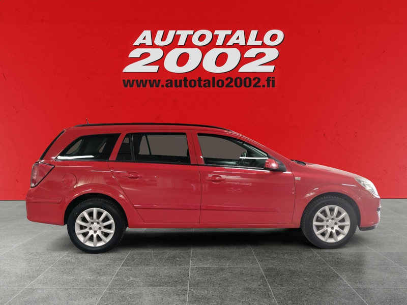 Opel Astra vaihtoauto