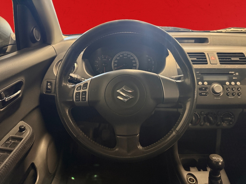 Suzuki Swift vaihtoauto