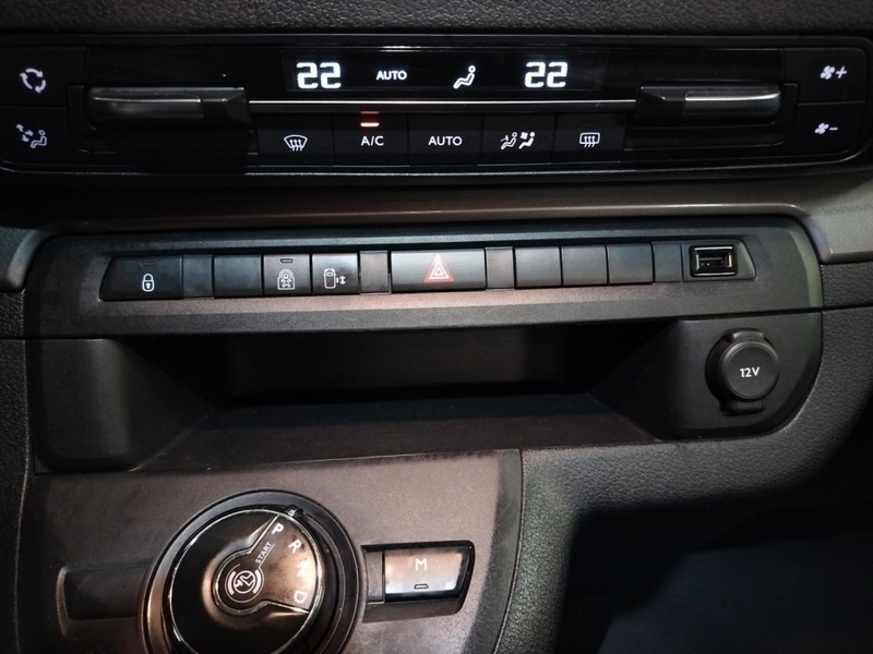 Citroën Jumpy vaihtoauto