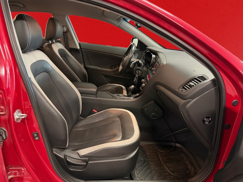 Kia Optima vaihtoauto