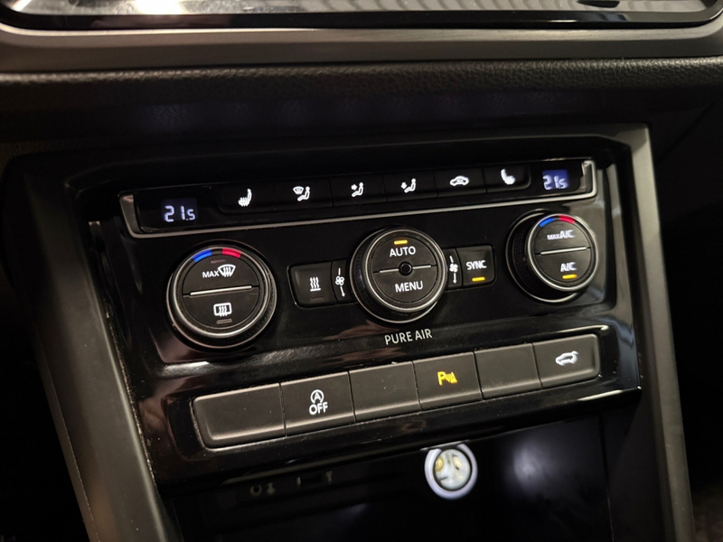 Volkswagen Touran vaihtoauto