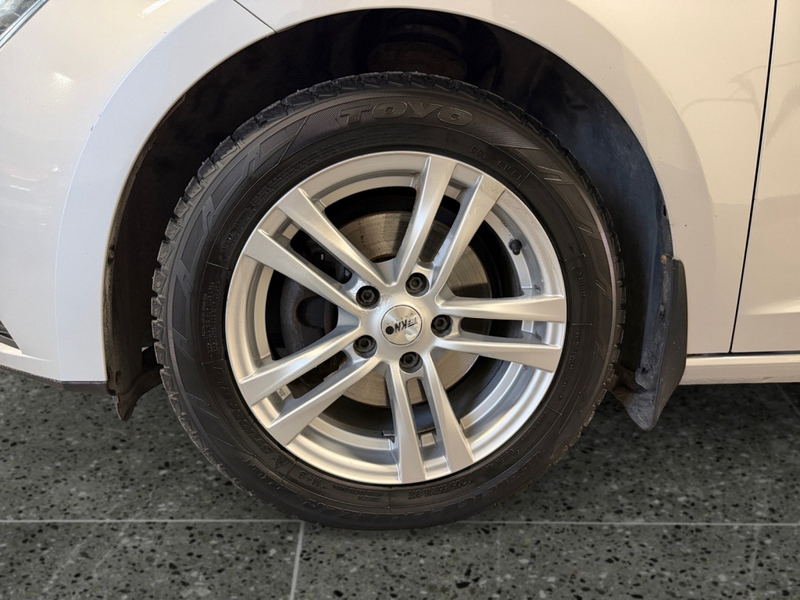 SEAT Leon ST vaihtoauto