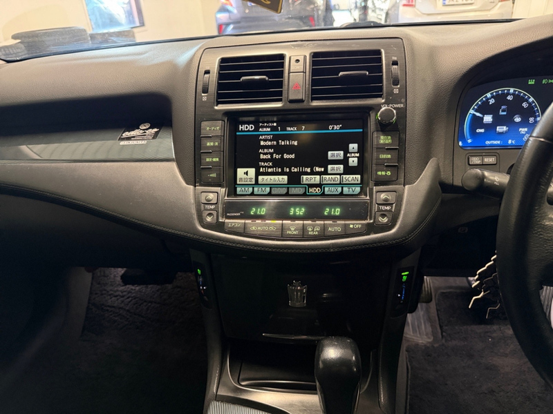 Toyota Crown vaihtoauto