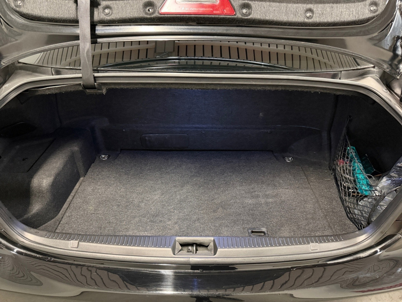 Toyota Crown vaihtoauto